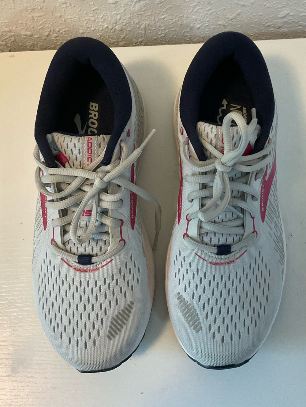 Brooks Addiction GTS 15 Sneakers Gray Trail Running